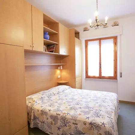 La Posta - Goelba Apartmán *